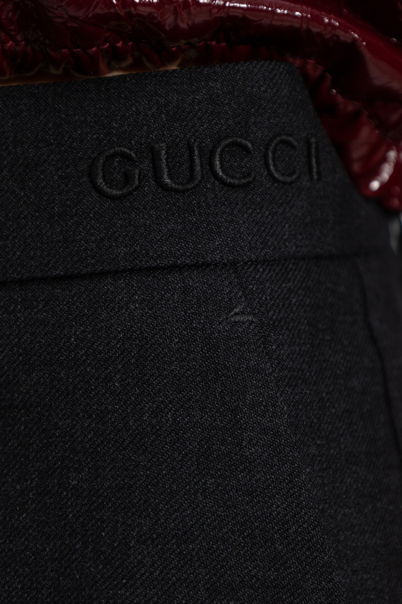 パンツ GUCCI FW24 Logo embroidery Wool pants (800107ZARRB 1165) Gucci Logo Embroidery Wool Pants | italist